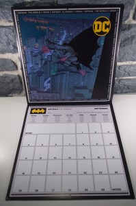 Batman - The World - 2023 16 Month Calendar (12)
